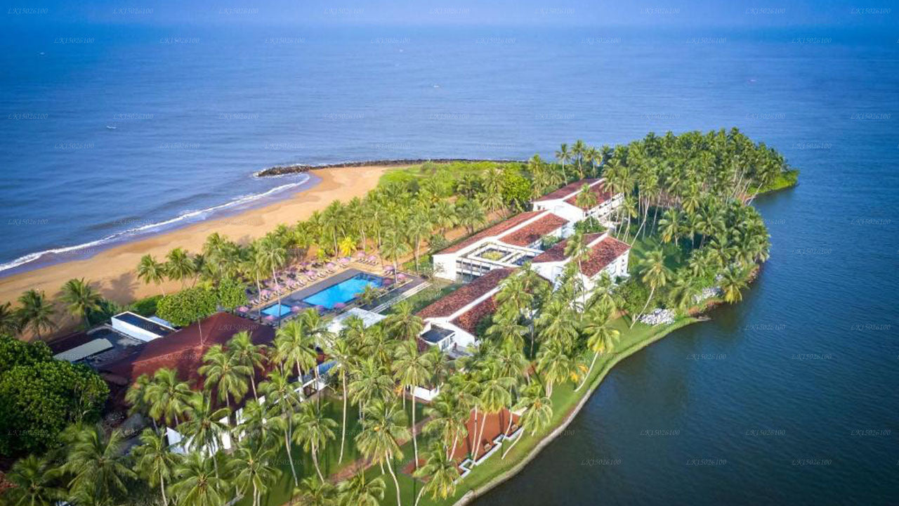 Avani Kalutara Resort, Kalutara