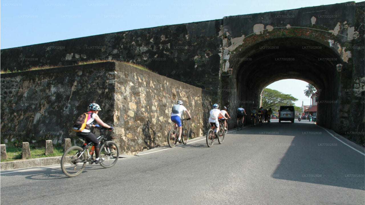 Dutch Fort and City by Bicycle from Galle