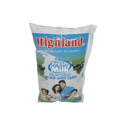 Highland Fresh Milk Full Cream (900ml)