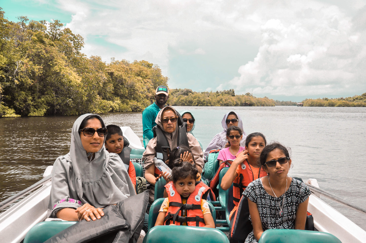 Sea, Sand & Marine Life from Colombo (2 Days)