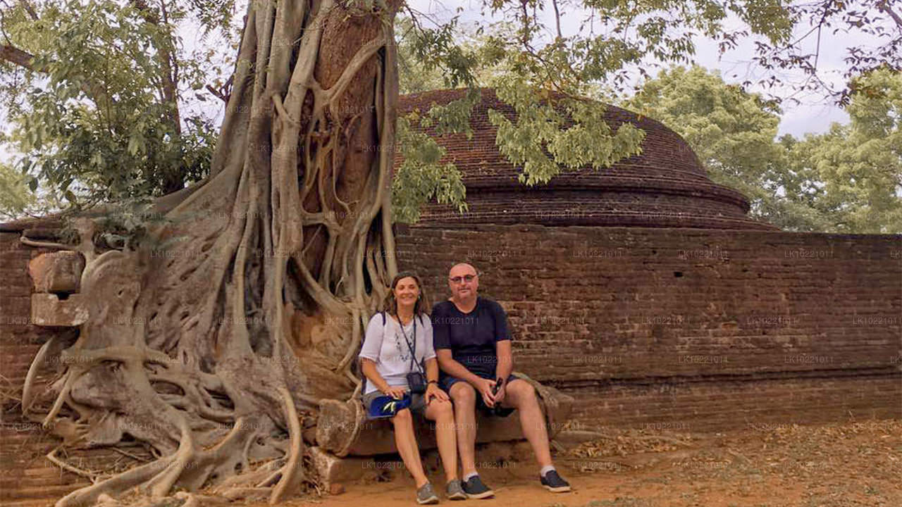 Anuradhapura from Kandy (2 Days)