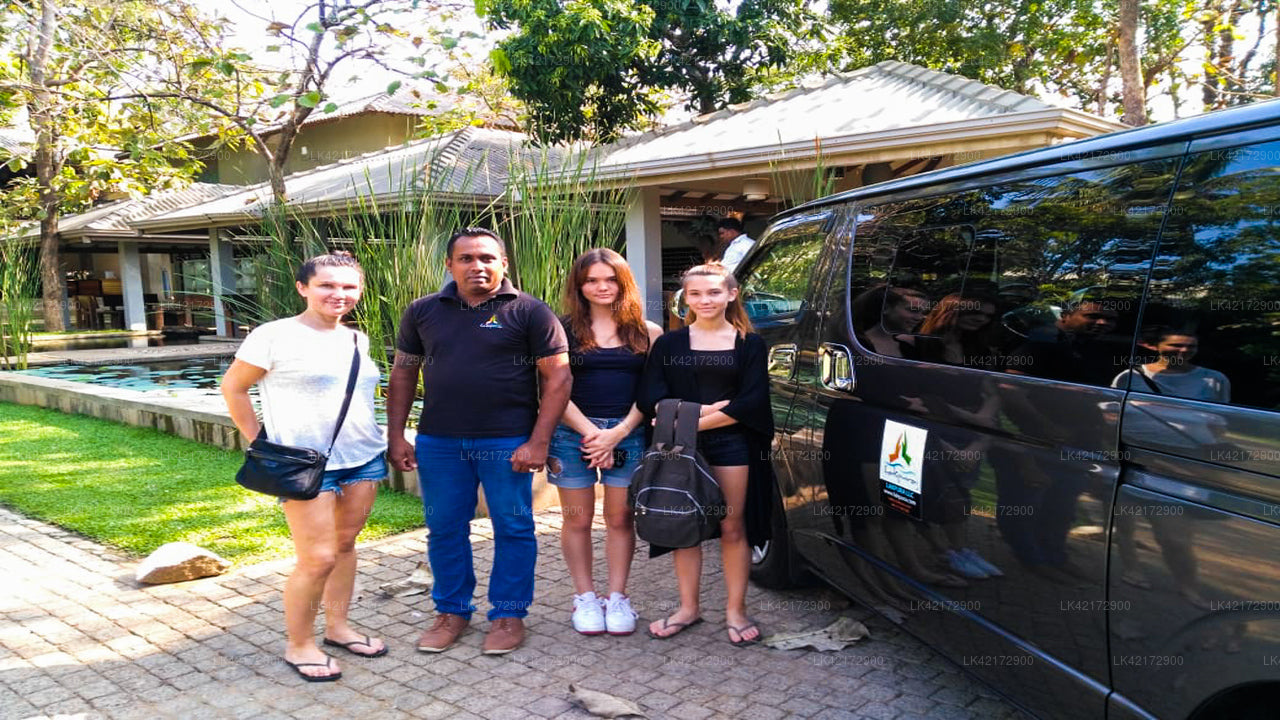 Colombo City to Hambantota City Private Transfer