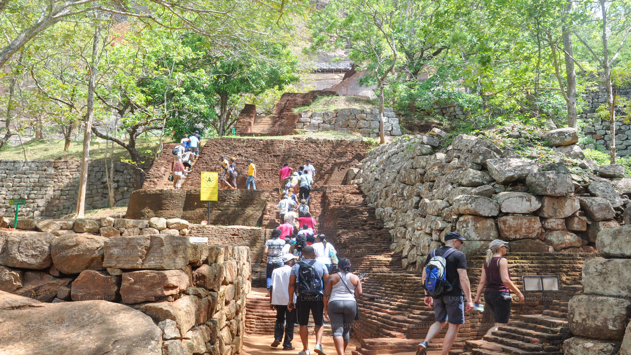 Sigiriya and Dambulla from Dambulla