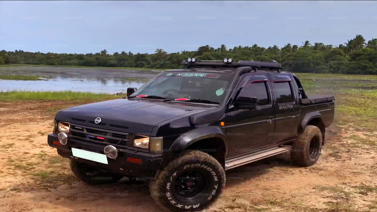 4WD Tour to Dunhinda Falls from Ella