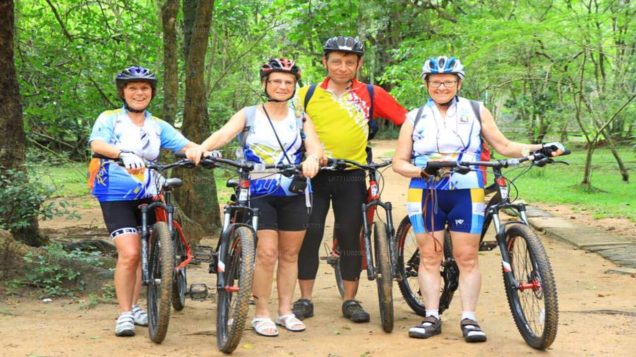 Countryside Cycling from Polonnaruwa