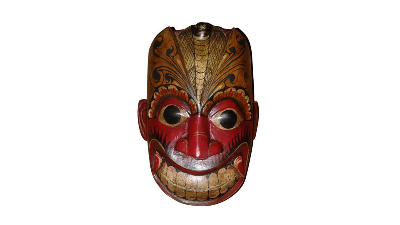 Selesma Sanniya Mask